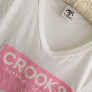 Basic v neck t-shirt